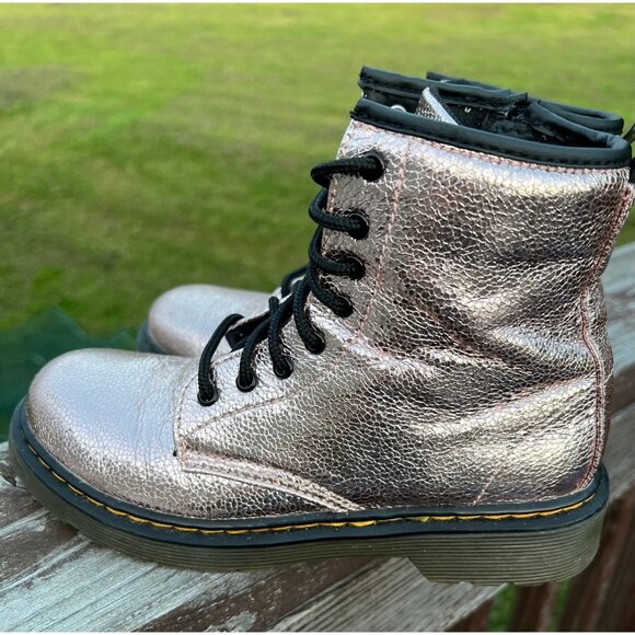 Doc Dr. Martens Air Wair Light Pink Disco Crinkle Metallic Foil Boots size 3 - Picture 3 of 7
